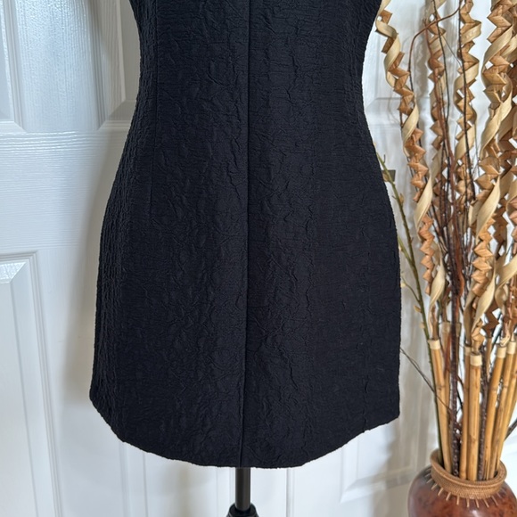 ZARA COLLECTION SHORT TEXTURED DRESS - Picture 3 of 6